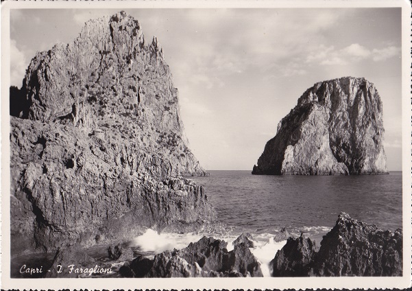 Capri (ca24-58) Faraglioni - Viaggiata 1951