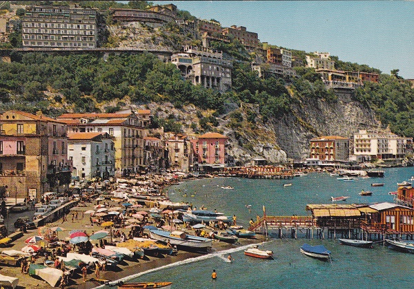 Sorrento (so24-35) Marina Grande - Viaggiata 1979