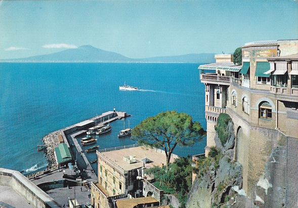 Sorrento (so24-45) Il Porto - Viaggiata 1961