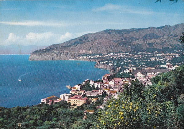 Sorrento (so24-50) Panorama - Viaggiata 1965