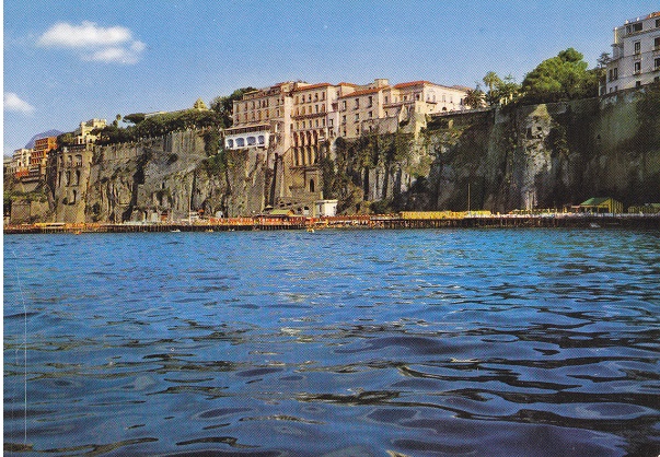 Sorrento (so22-0067) Hotel - Viaggiata 1963