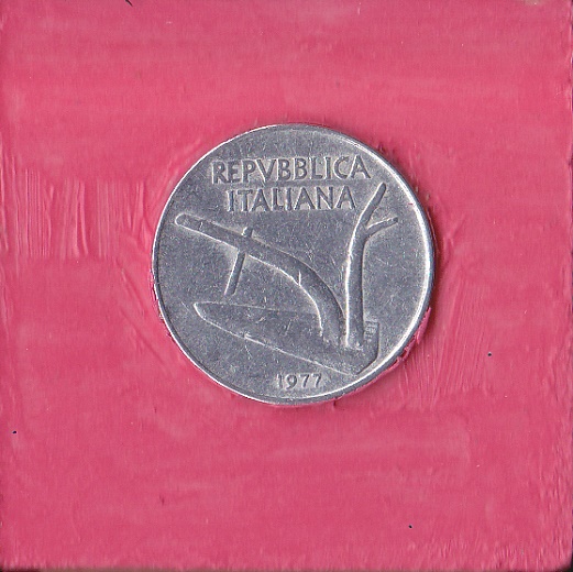 Anno 1977 lire 10 cm 5x5 rosso