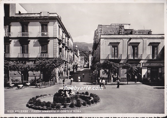 Vico Equense (ar-0169) Piazza - Viaggiata 1957