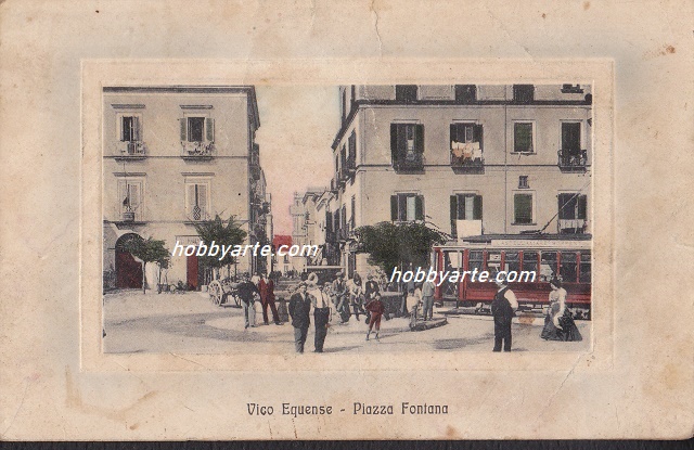 Vico Equense (ar-0253) Piazza Fontana - Viaggiata 1915