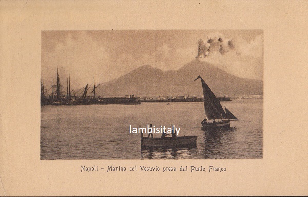 Napoli - Marina col Vesuvio - Viaggiata 1911 -(ax-0067)-fp