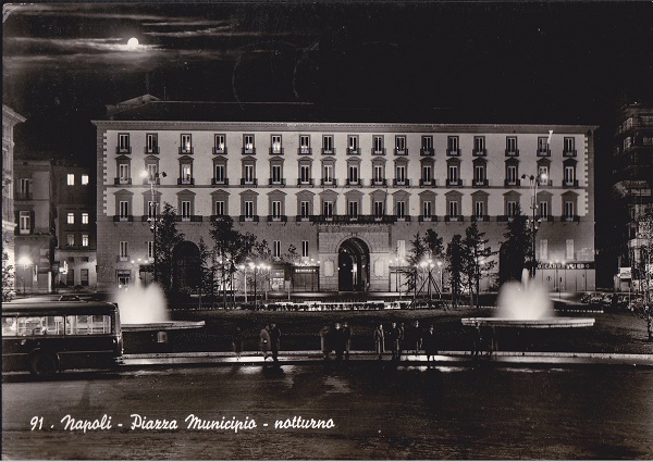 Napoli - Piazza Municipio - Viaggiata 1958  (ax-0156)-fg