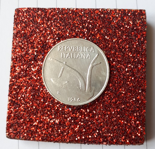 Anno 1986 lire 10 cm 5x5 rosso