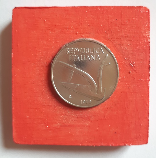 Anno 1972 lire 10 cm 5x5 rosso chiaro
