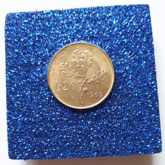 Anno 1969 lire 20 cm 5x5 blu