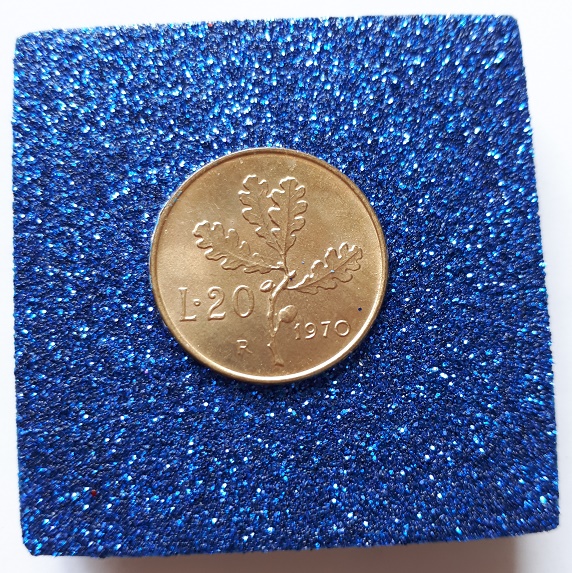 Anno 1970 lire 20 cm 5x5 blu