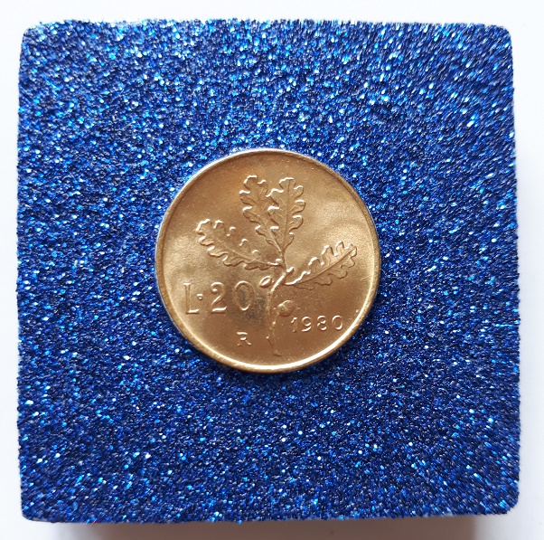 Anno 1980 lire 20 cm 5x5 blu