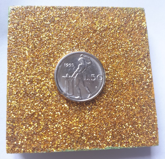 Anno 1995 lire 50 cm 5x5 oro