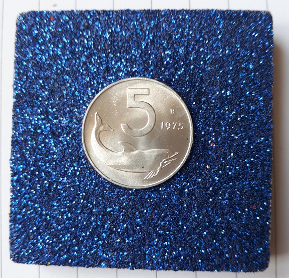 Anno 1975 lire 5 cm 5x5 blu