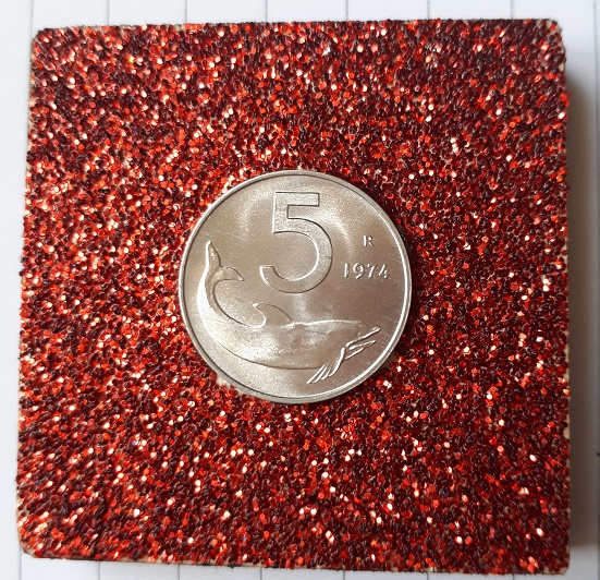 Anno 1974 lire 5 cm 5x5 rosso