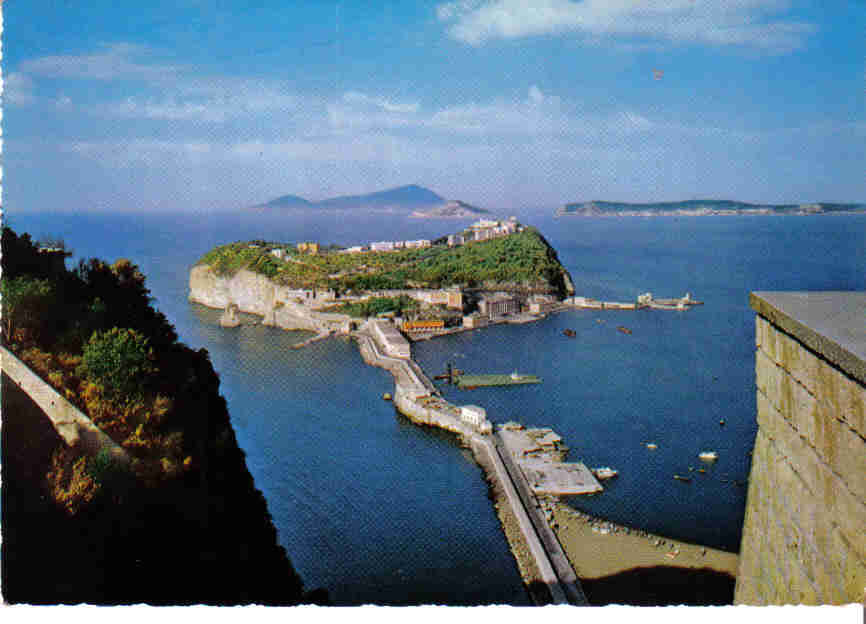 Napoli isola di NISIDA