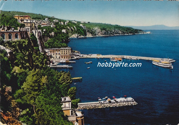 Sorrento (so-0063) il Porto - Viaggiata 1956