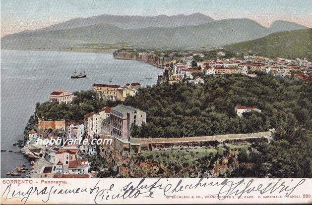 Sorrento (so-0092) Panorama - Viaggiata 1905